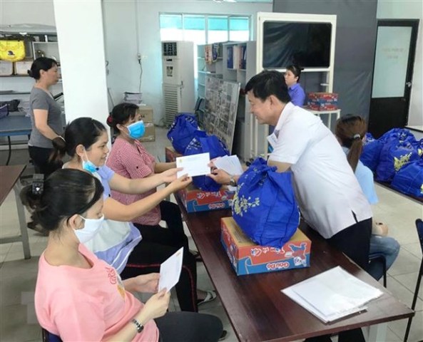 Điều kiện hỗ trợ người lao động mất việc làm do covid 19