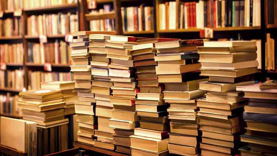 Photo sách để bán có vi phạm bản quyền tác giả không