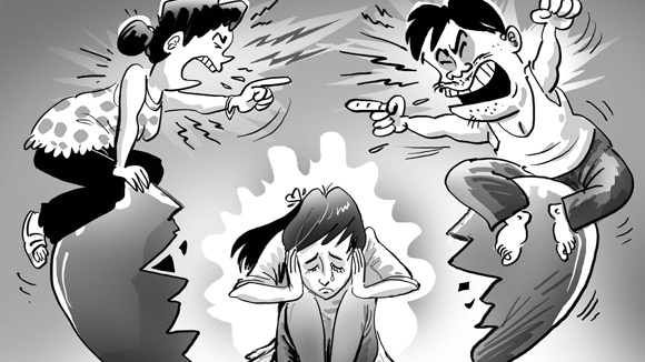 Cưỡng ép người khác ly hôn bị xử lý thế nào?