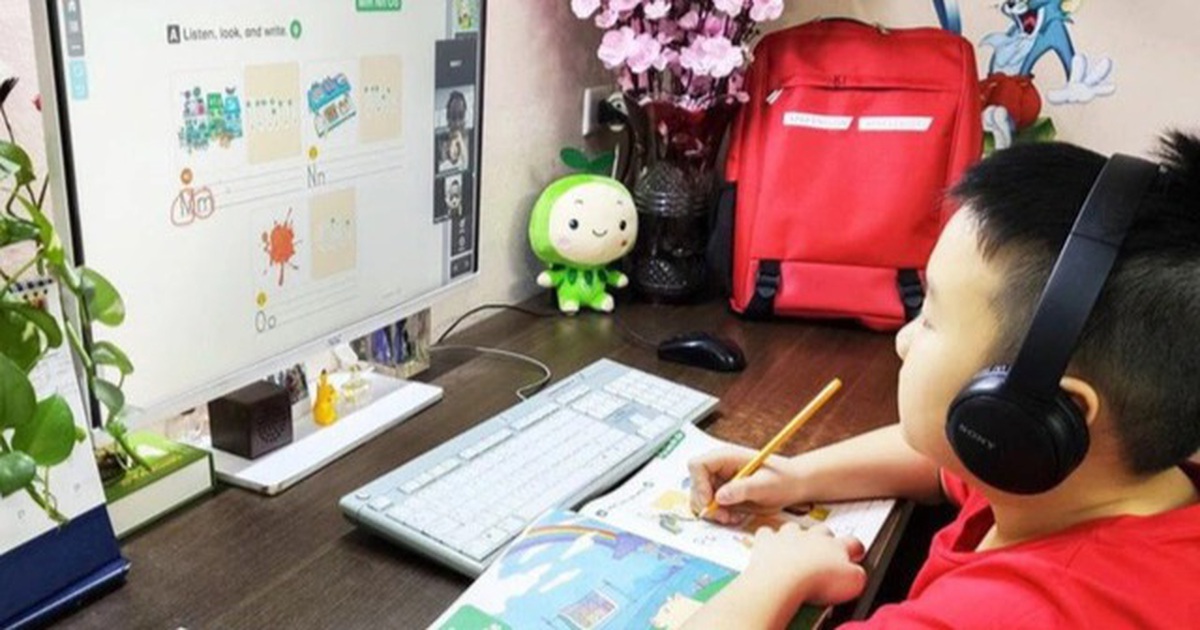 Đi sửa máy tính để học online trong thời gian giãn cách được không?