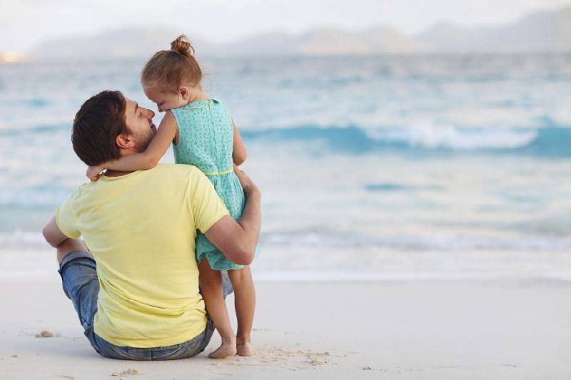 Việc chưa cưới mà có con có phạm tội gì không?