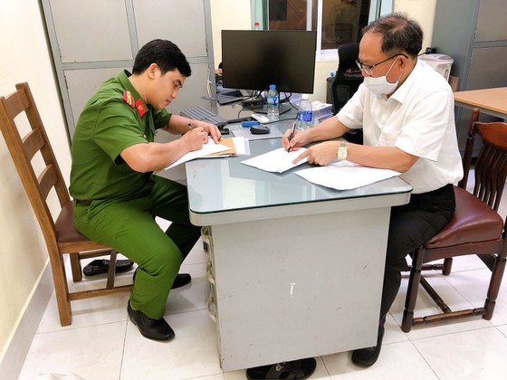 Hoạt động kiểm tra, đánh giá chứng cứ trong các giai đoạn tố tụng