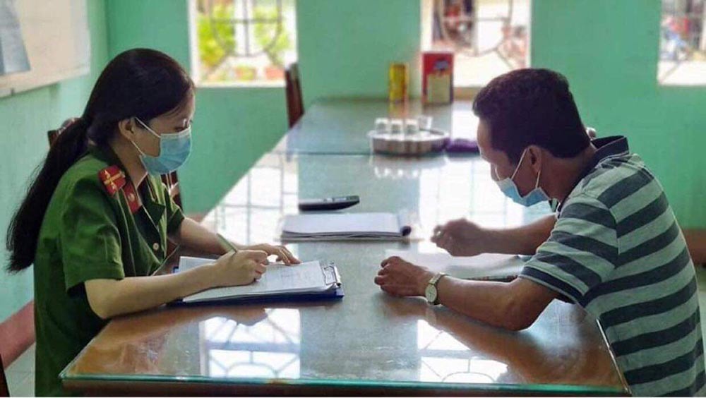 Người làm chứng có thể là người thân thích của bị can, bị cáo hay không?