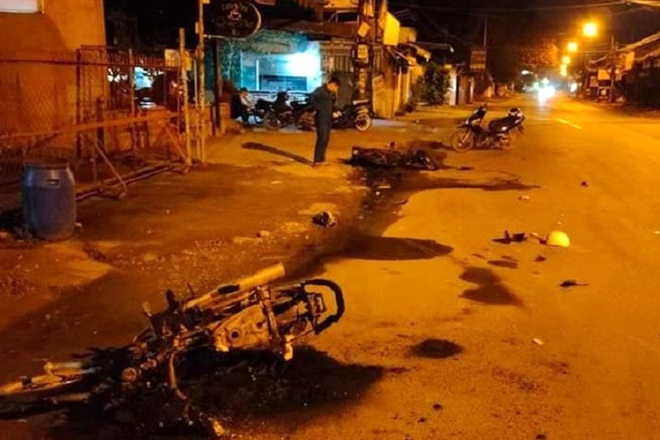Hành vi đốt xe máy của bạn nhậu bị xử lý như thế nào?