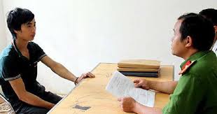 Nhận được giấy triệu tập của công an mà không đến có sao không ?