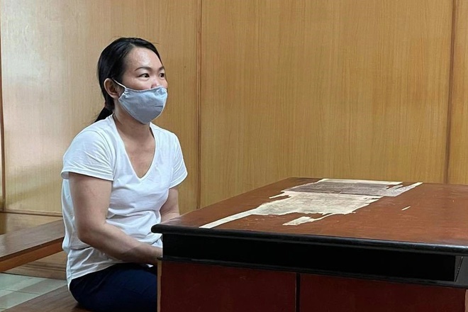 Ngộ sát chồng sau hàng chục năm bị bạo hành có bị phạt tù?