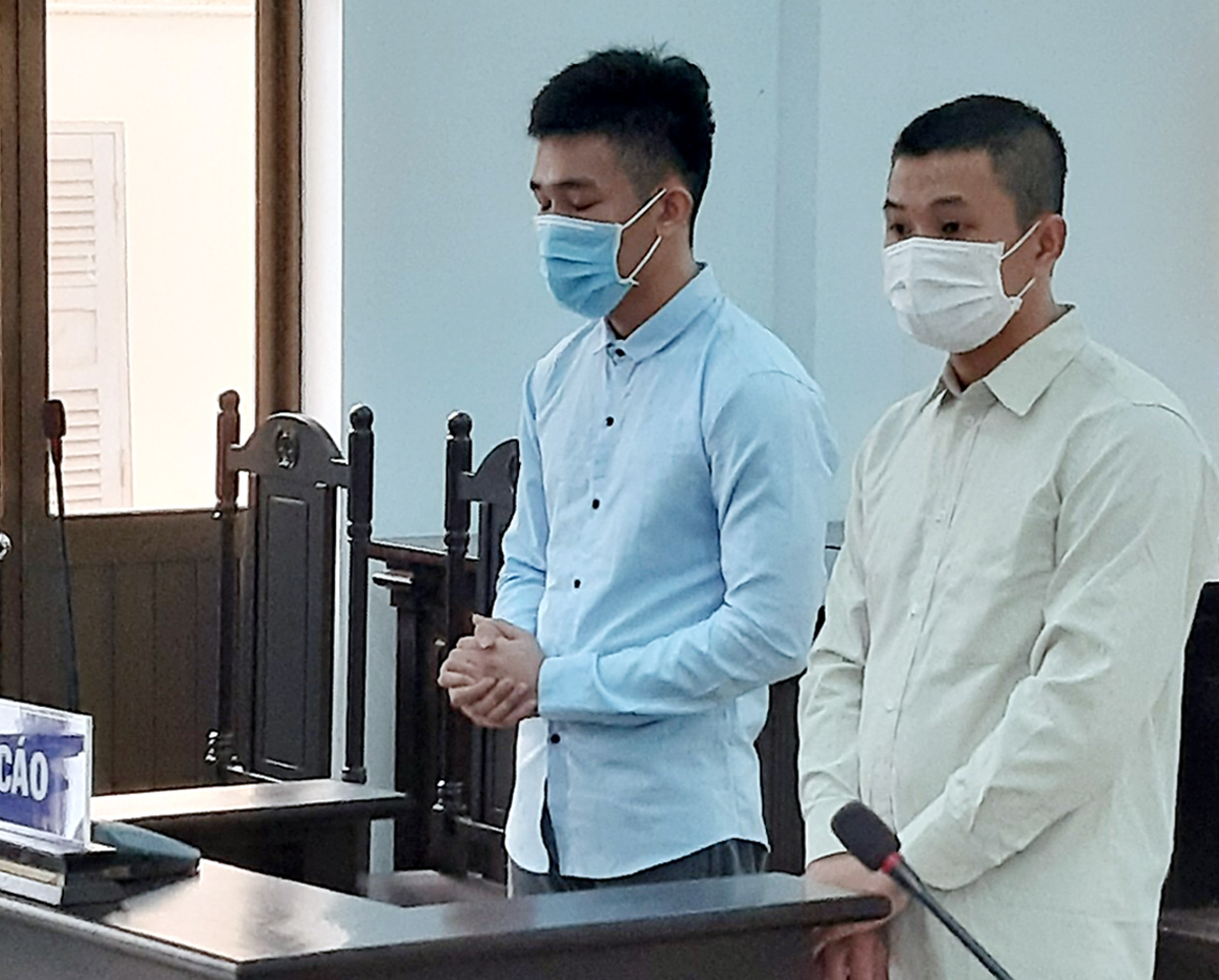 Chiếm đoạt vũ khí quân dụng bị xử lý như thế nào?