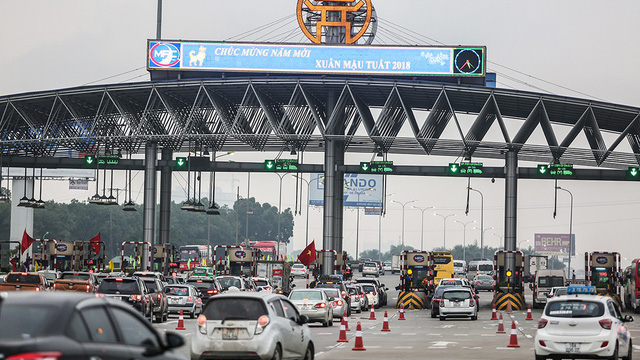 Xả trạm thu phí dịp Tết 2022