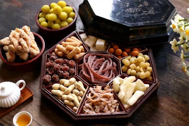 Bán bánh kẹo tết tự làm có cần xin chứng nhận an toàn thực phẩm không?