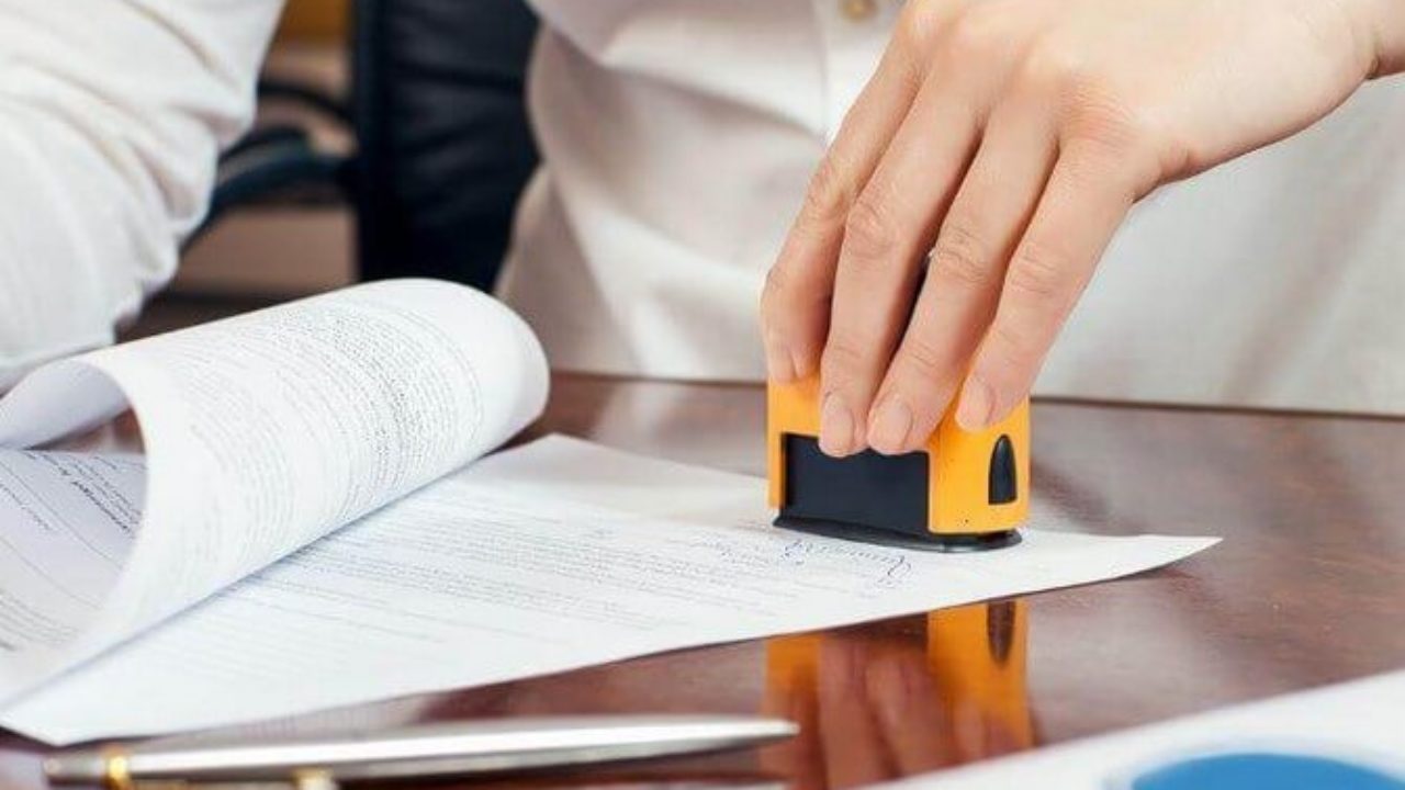 Hợp pháp hóa lãnh sự giấy xác nhận độc thân và hồ sơ cần thực hiện