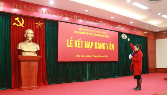 Những người như thế nào thì có thể được xét để kết nạp vào đảng