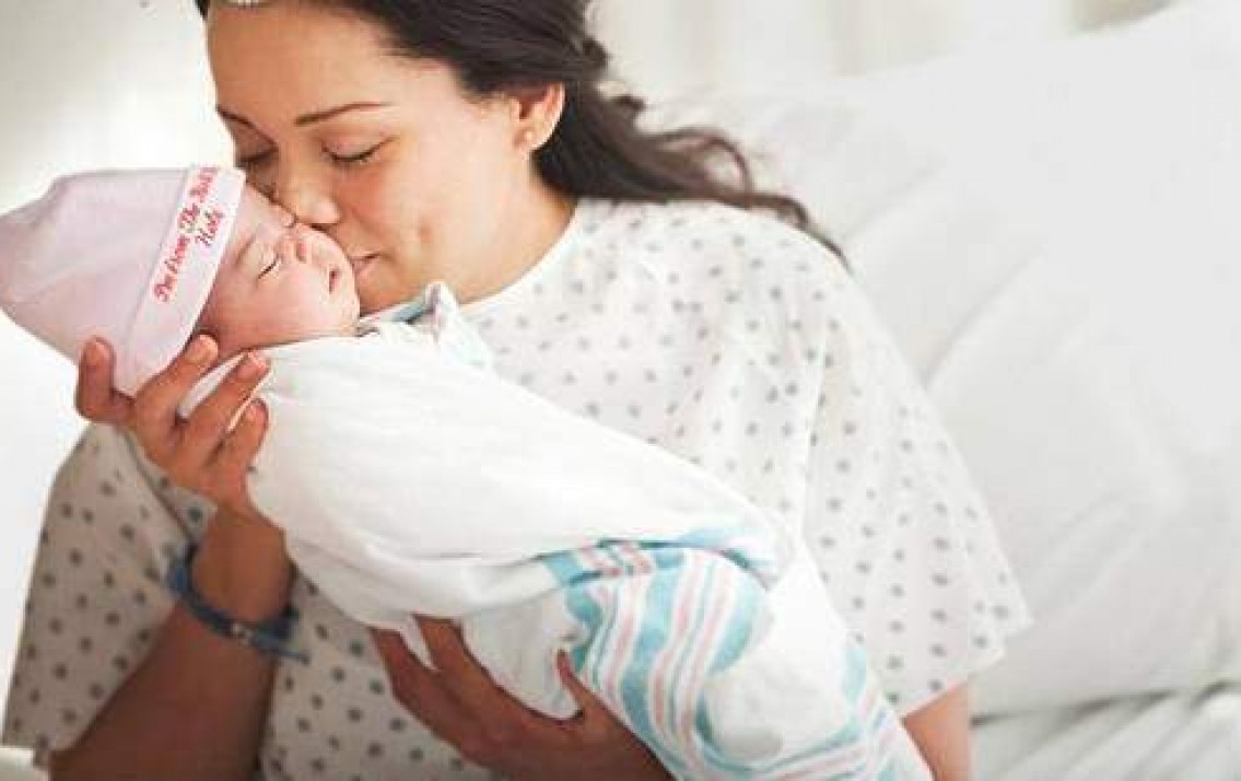 Công ty không thanh toán chế độ dưỡng sức sau sinh, phải làm sao?