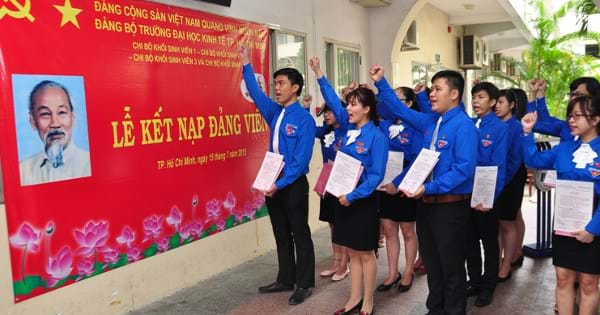 Nhận xét ưu khuyết điểm của Đảng viên