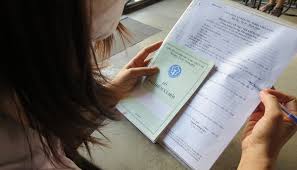 Nghỉ việc không lấy sổ bảo hiểm được thì xử lí sao?