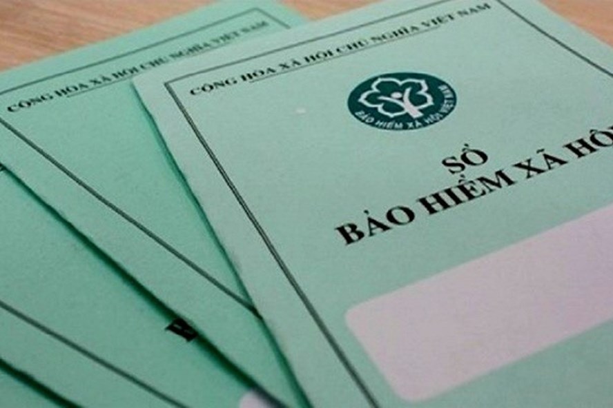 Sổ bảo hiểm xã hội được cấp mấy lần theo quy định?
