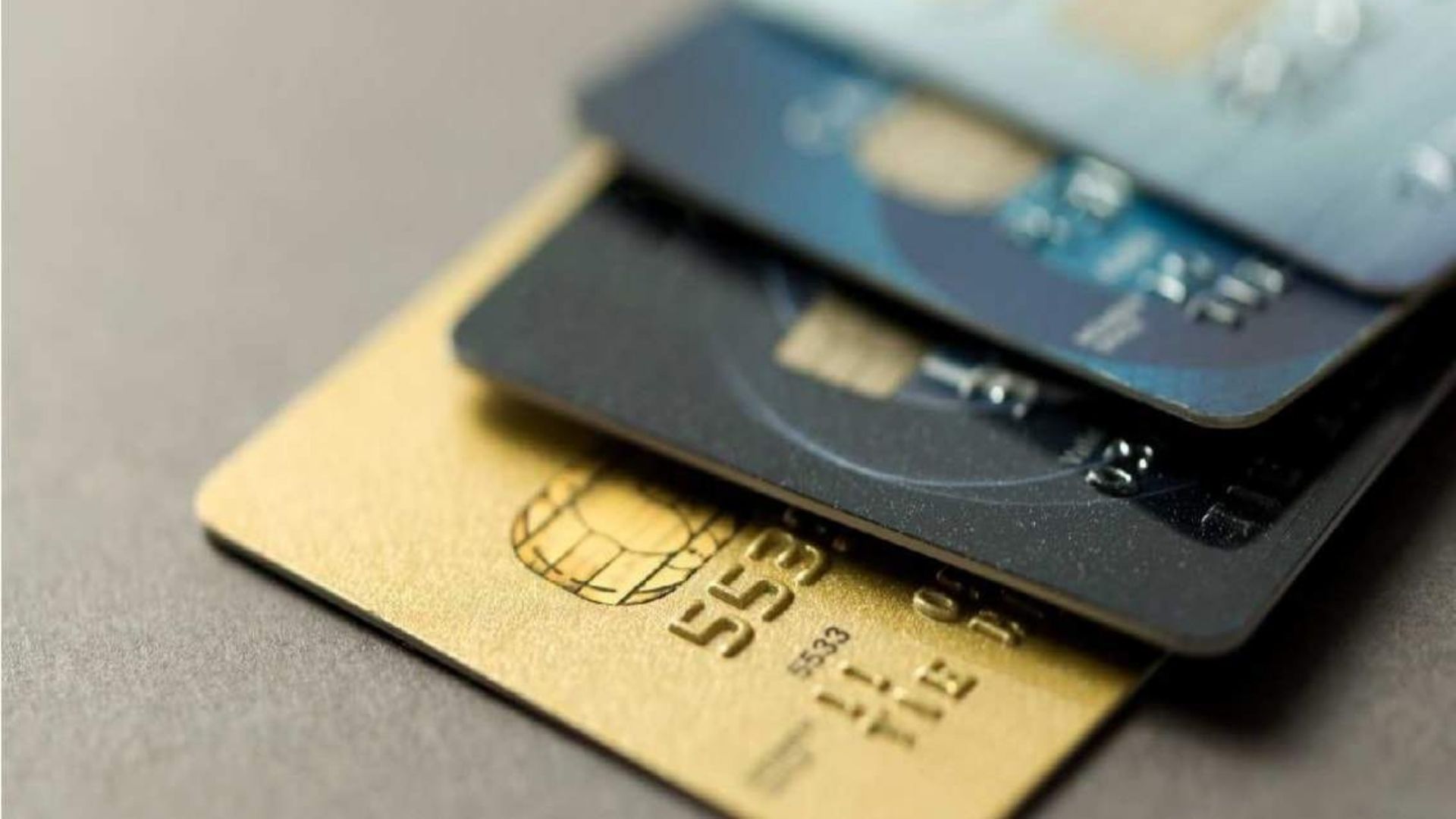 5 điều bạn cần biết để tránh bị mất tiền trong thẻ ATM gắn chip