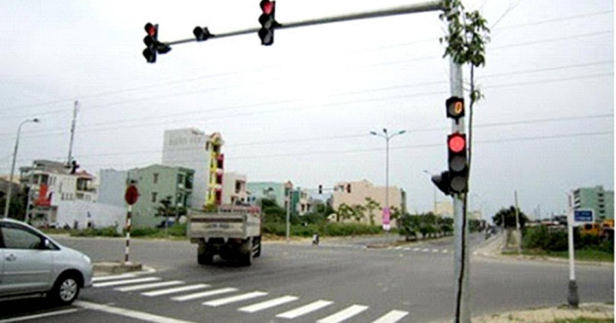 Lỗi vượt đèn đỏ có cần hình ảnh không theo quy định mới?