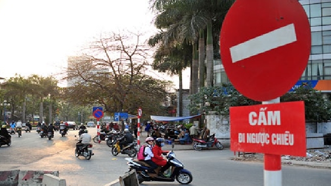 Lỗi đi ngược chiều có cần hình ảnh không