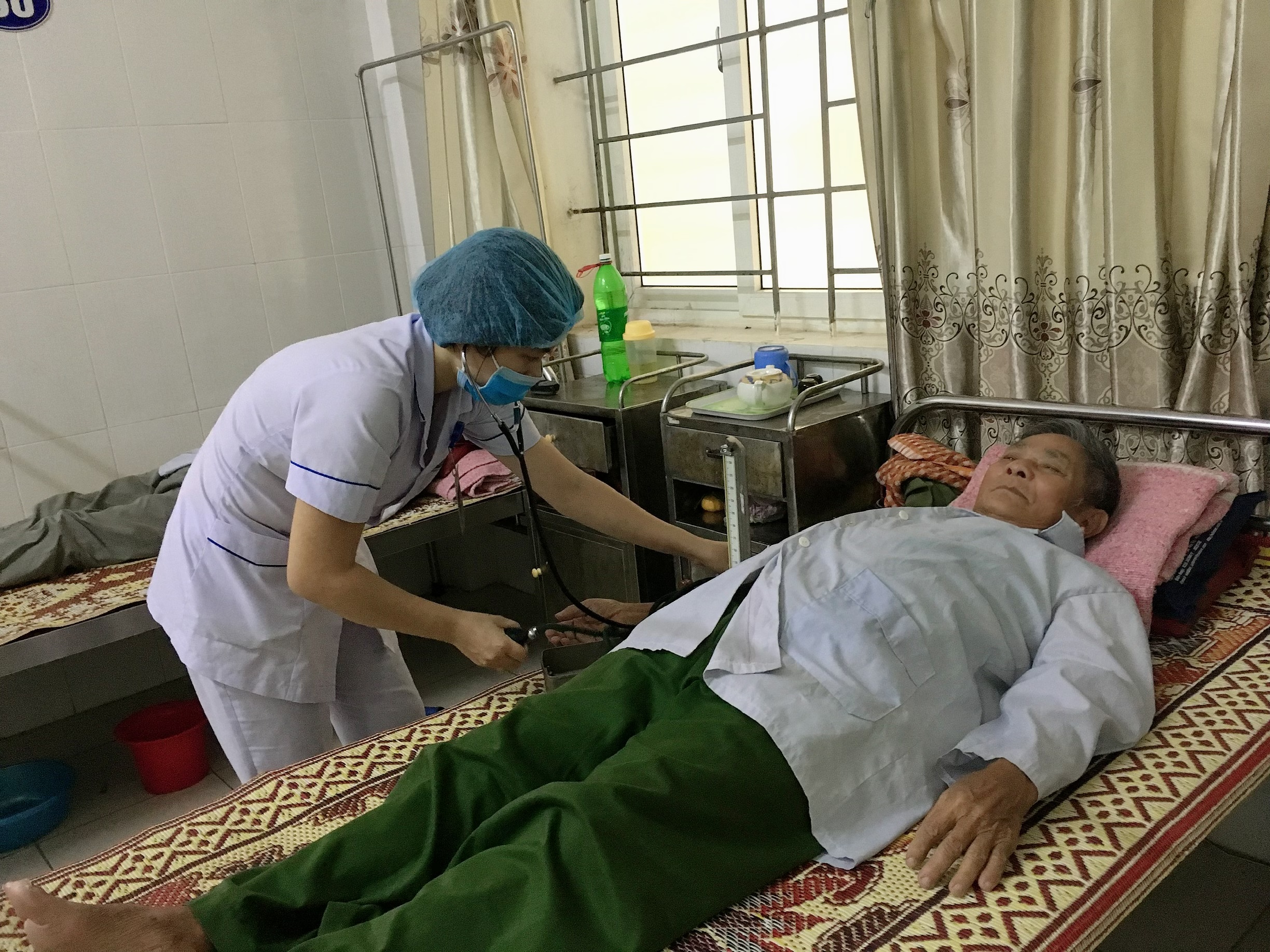 Điều trị nội trú có được thông tuyến bảo hiểm không ?