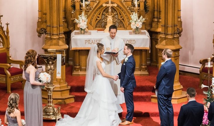 12 ngăn trở trong hôn nhân Công giáo