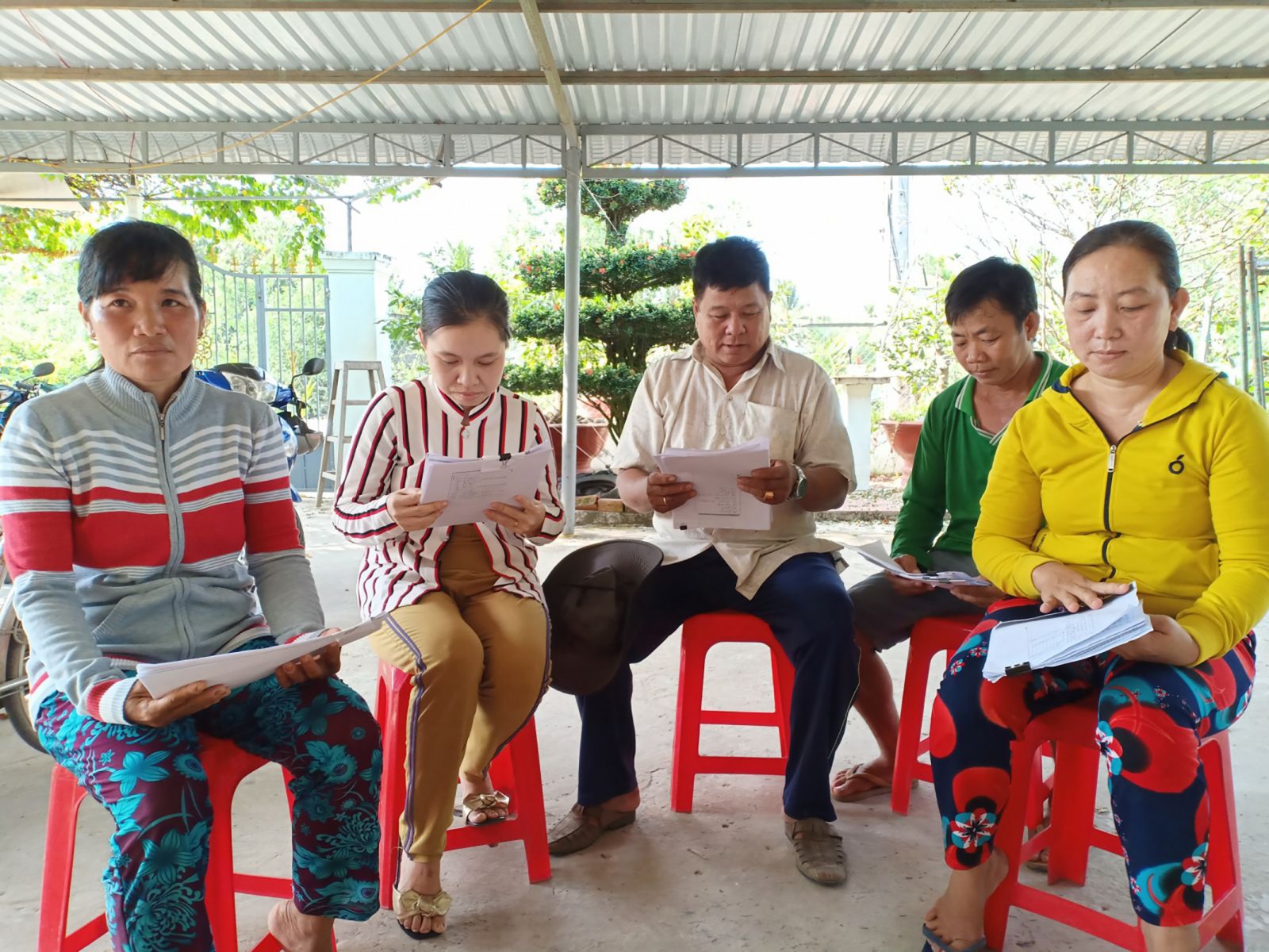 Mẫu đơn khởi kiện vỡ hụi hiện nay như thế nào