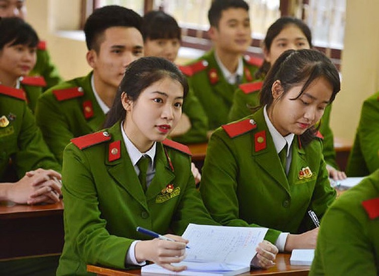 Mẫu lý lịch tự khai kết hôn với công an mới
