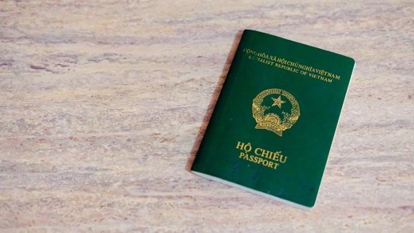 Cấp lại hộ chiếu hết hạn mất bao lâu?