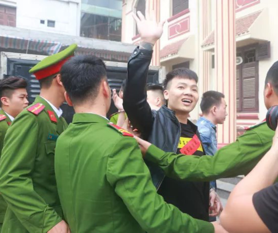 Án treo là một loại hình phạt nhẹ hơn hình phạt tù phải không?