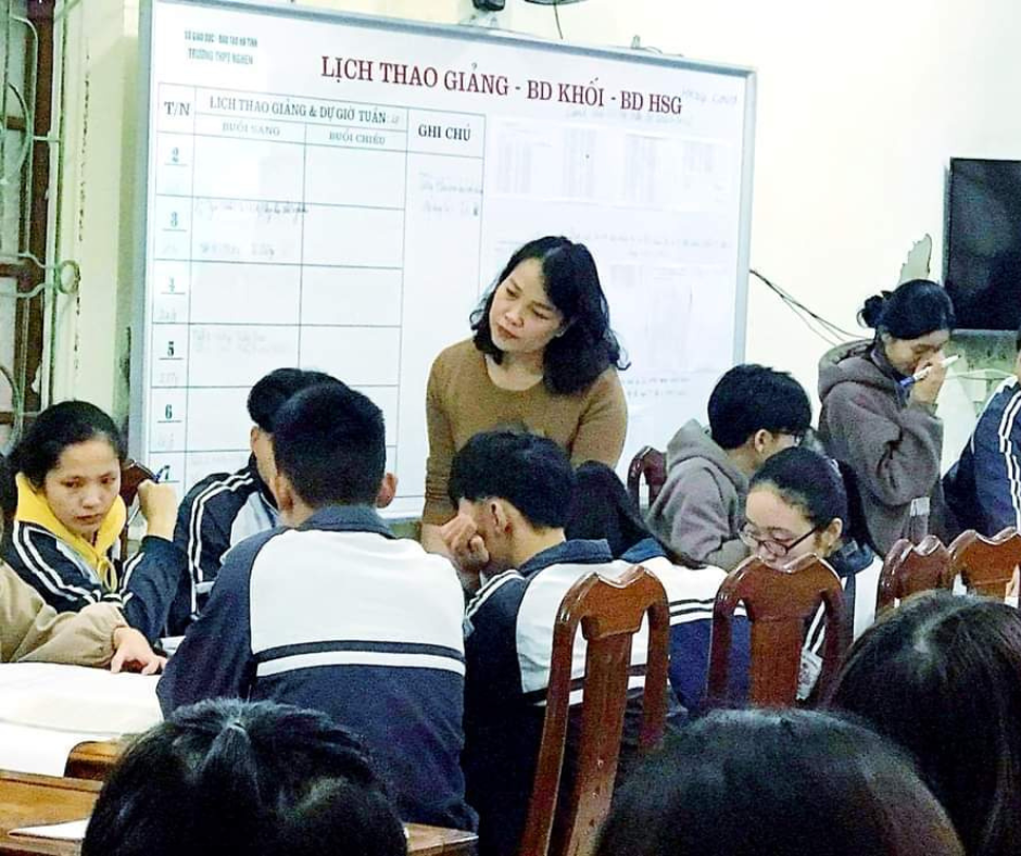 Hợp đồng giảng dạy mới năm 2022