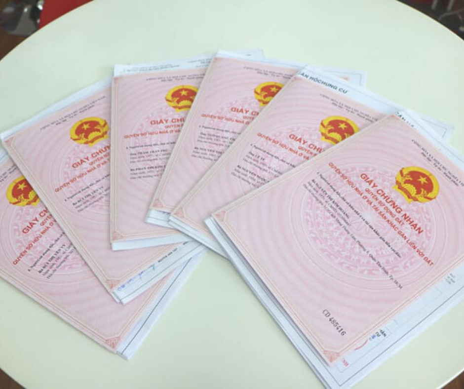 Một thửa đất có 2 giấy chứng nhận thì phải làm sao?