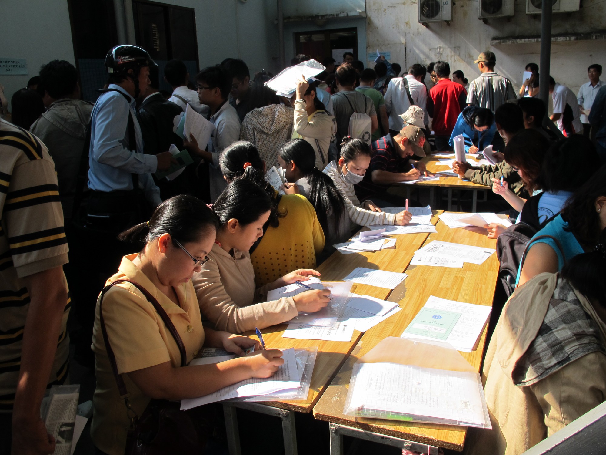 Nộp hồ sơ hưởng trợ cấp thất nghiệp mấy ngày thì có kết quả?