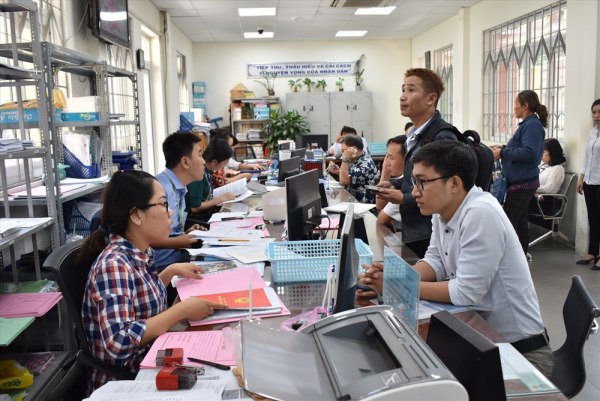 Công chức loại A có thời gian tập sự là mấy tháng?