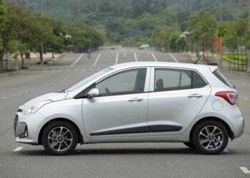 Cách kiểm tra đăng ký xe ô tô thật giả tránh bị lừa