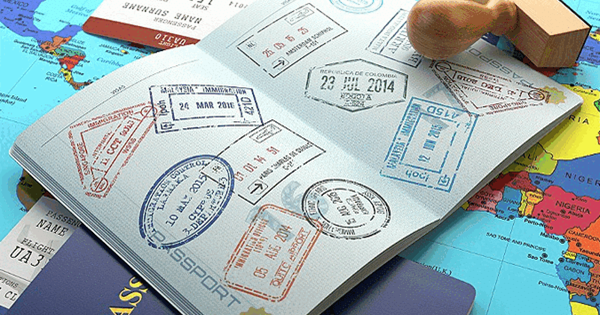 Làm sao biết mình bị cấm xuất cảnh