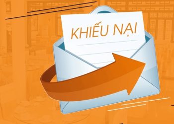 Người già yếu có được nhờ người khác thực hiện khiếu nại không?
