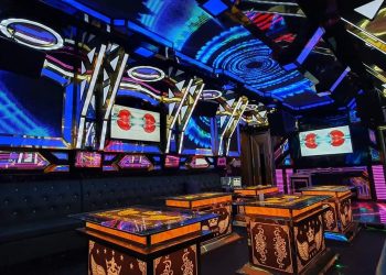 Thủ tục mở quán karaoke hiện nay ra sao?