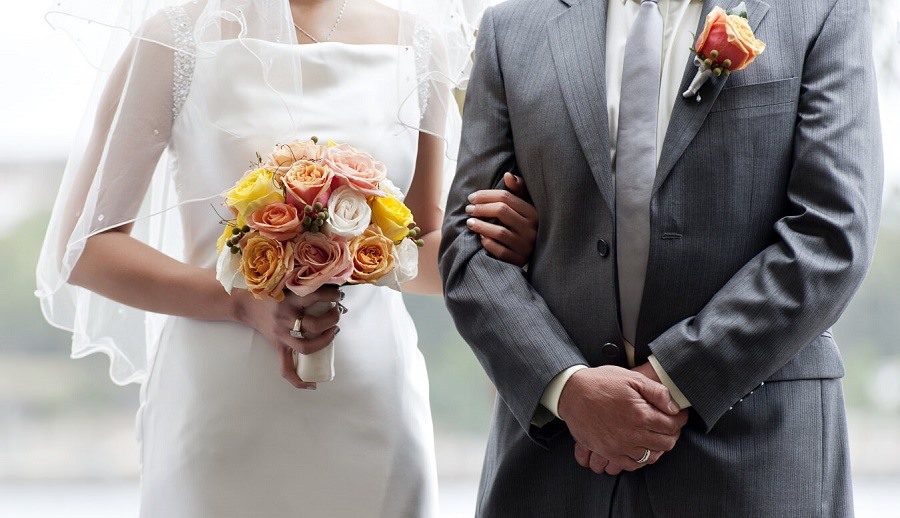 Chỉ đăng ký kết hôn không làm đám cưới có được không?
