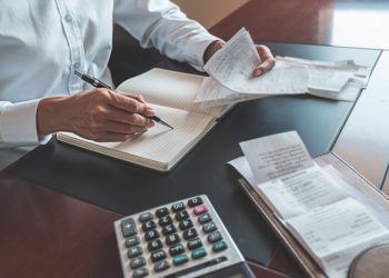 Không khai báo việc làm mất hóa đơn trước khi giao cho khách hàng