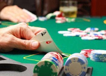 Khoản 2 tội đánh bạc có được hưởng án treo không?