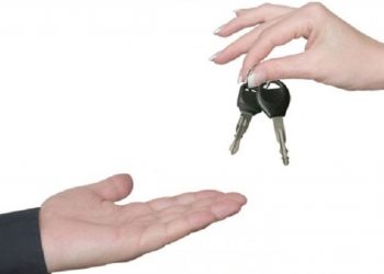 Người mượn xe để đi có quyền gì với chiếc xe mình mượn