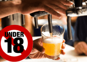 Người ở độ tuổi nào sau đây không được uống rượu, bia?