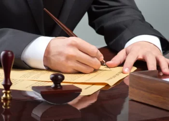 Thanh lý hợp đồng thuê nhà có phải công chứng không?