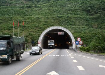 Thế nào là hầm đường bộ