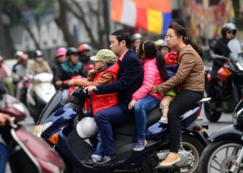 Xử phạt tại chỗ không đội mũ bảo hiểm như thế nào?