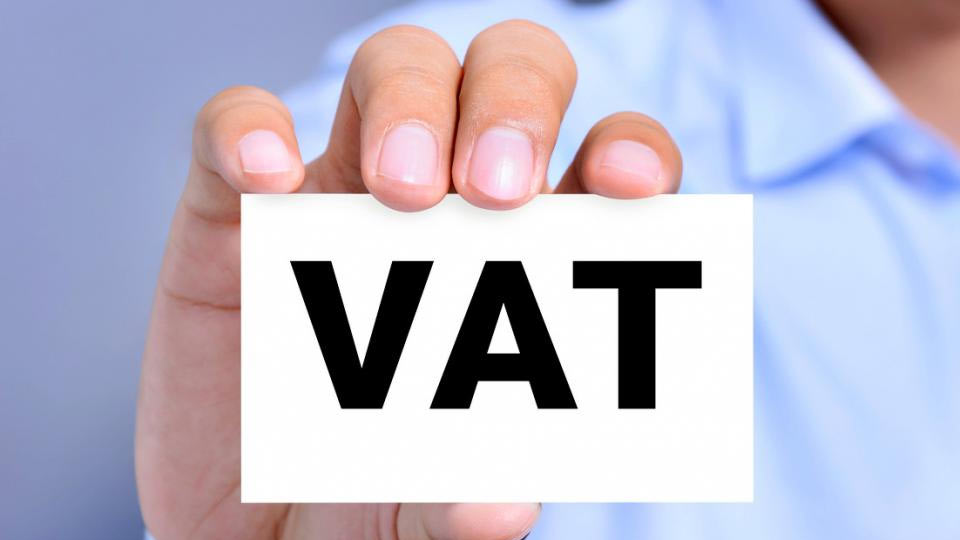Áp dụng mức thuế VAT cho khách sạn như thế nào?