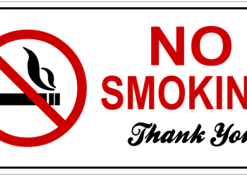 Hút thuốc lá nơi công cộng là vi phạm hành chính đúng không?