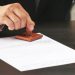 Luật sư chuyển sang công chứng viên thế nào?