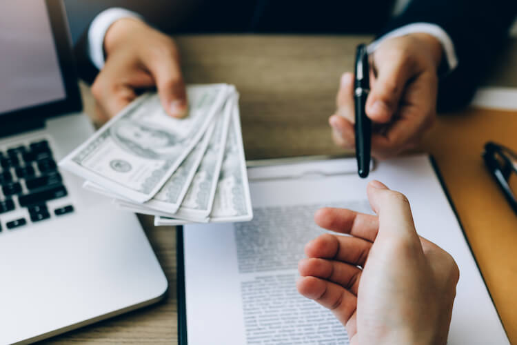 Người thừa kế trong hợp đồng tín dụng có trách nhiệm gì?