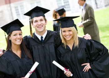 Sử dụng bằng giả để đi học xử lý thế nào?