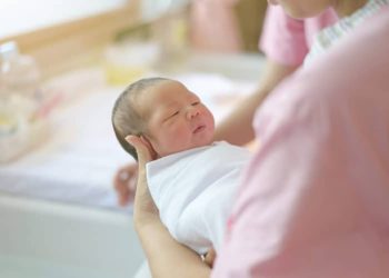 Tiền trợ cấp 1 lần khi sinh con, nhận khi nào?